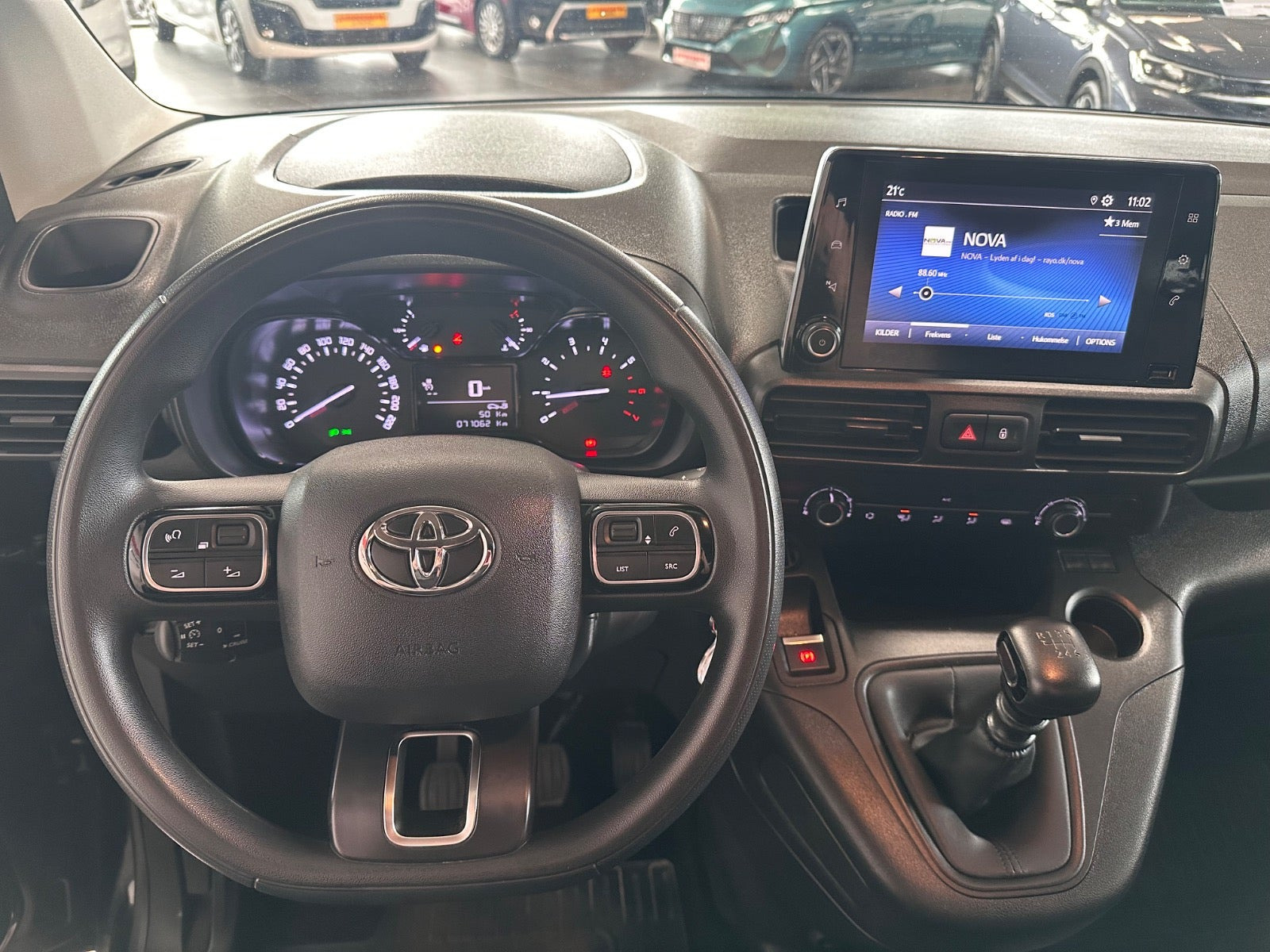 Sort Toyota ProAce City fra 2023