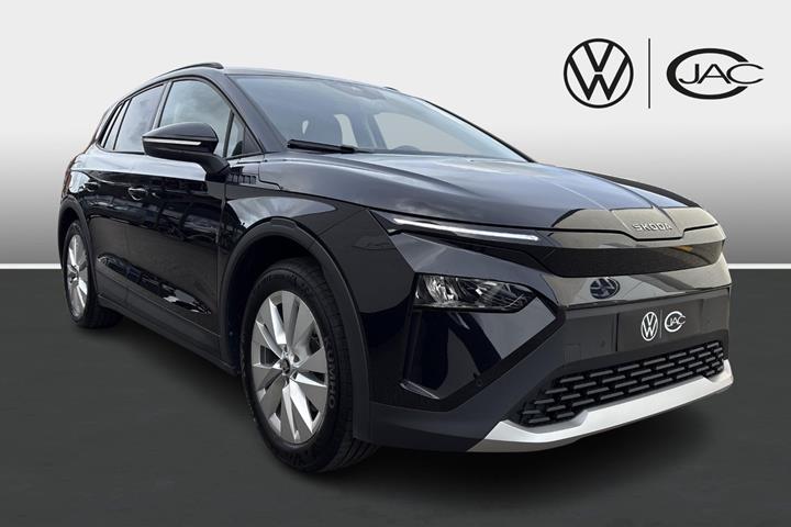 Sort Skoda Elroq fra 2025 set udefra