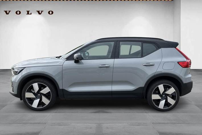 Grå Volvo EX40 fra 2026