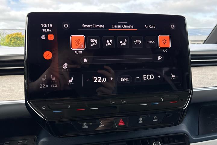 Sølv VW ID.Buzz fra 2023