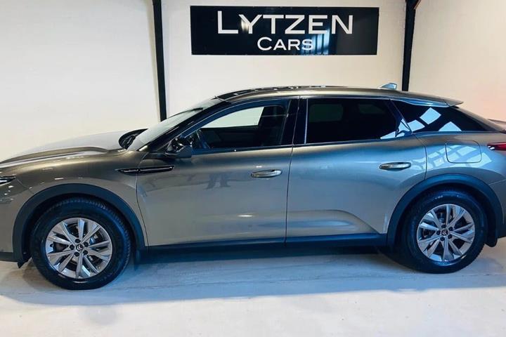 Grøn Citroën C5 X fra 2022