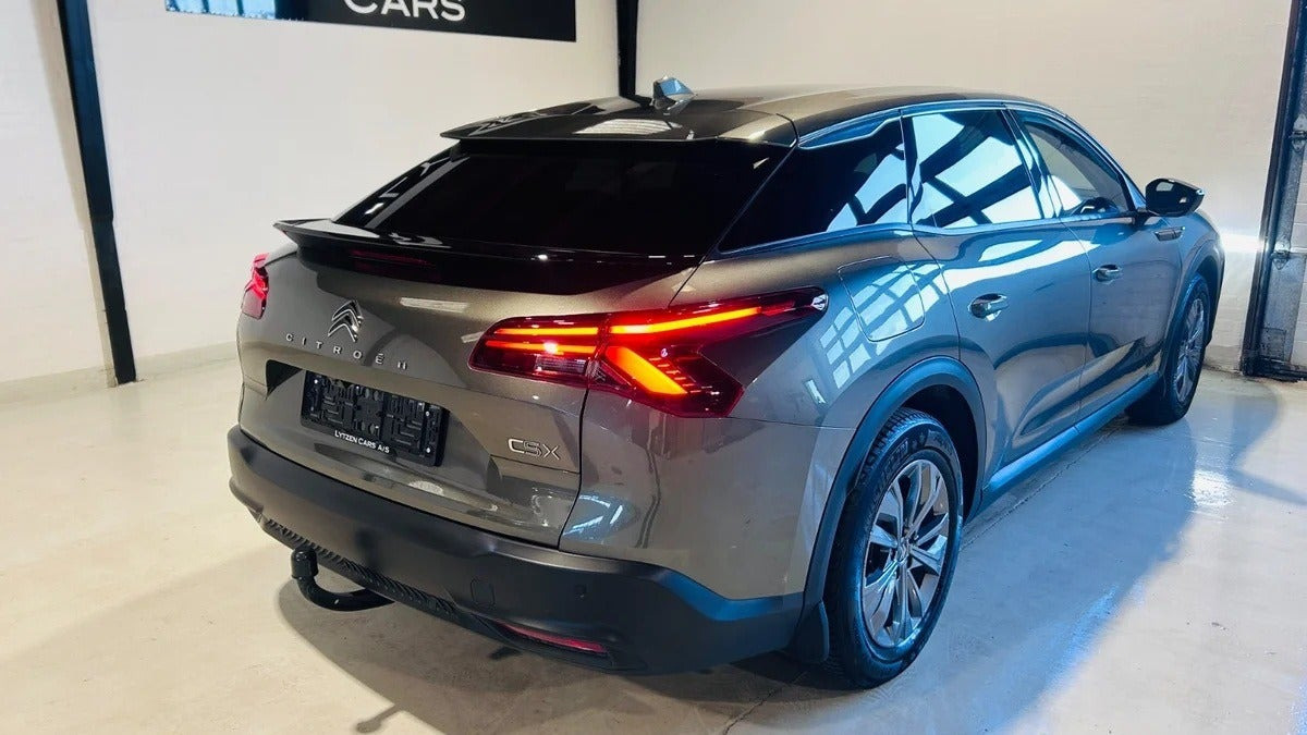 Grøn Citroën C5 X fra 2022