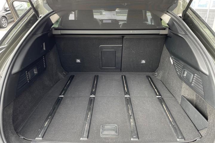 Grøn Citroën C5 X fra 2022