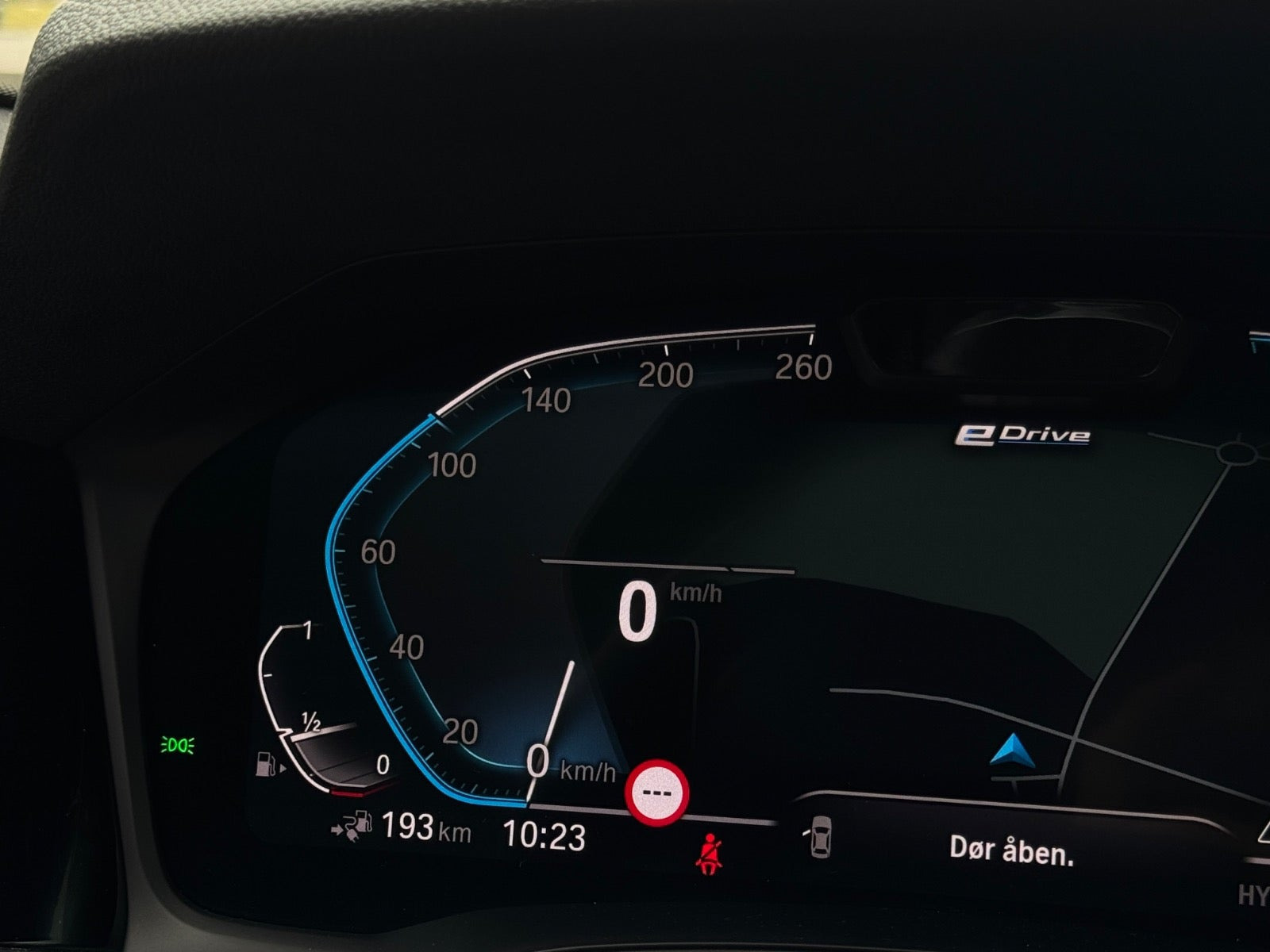 undefined BMW 330e fra 2019
