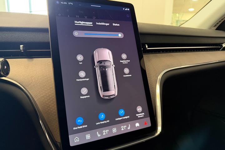 Grå Volvo EX90 fra 2025