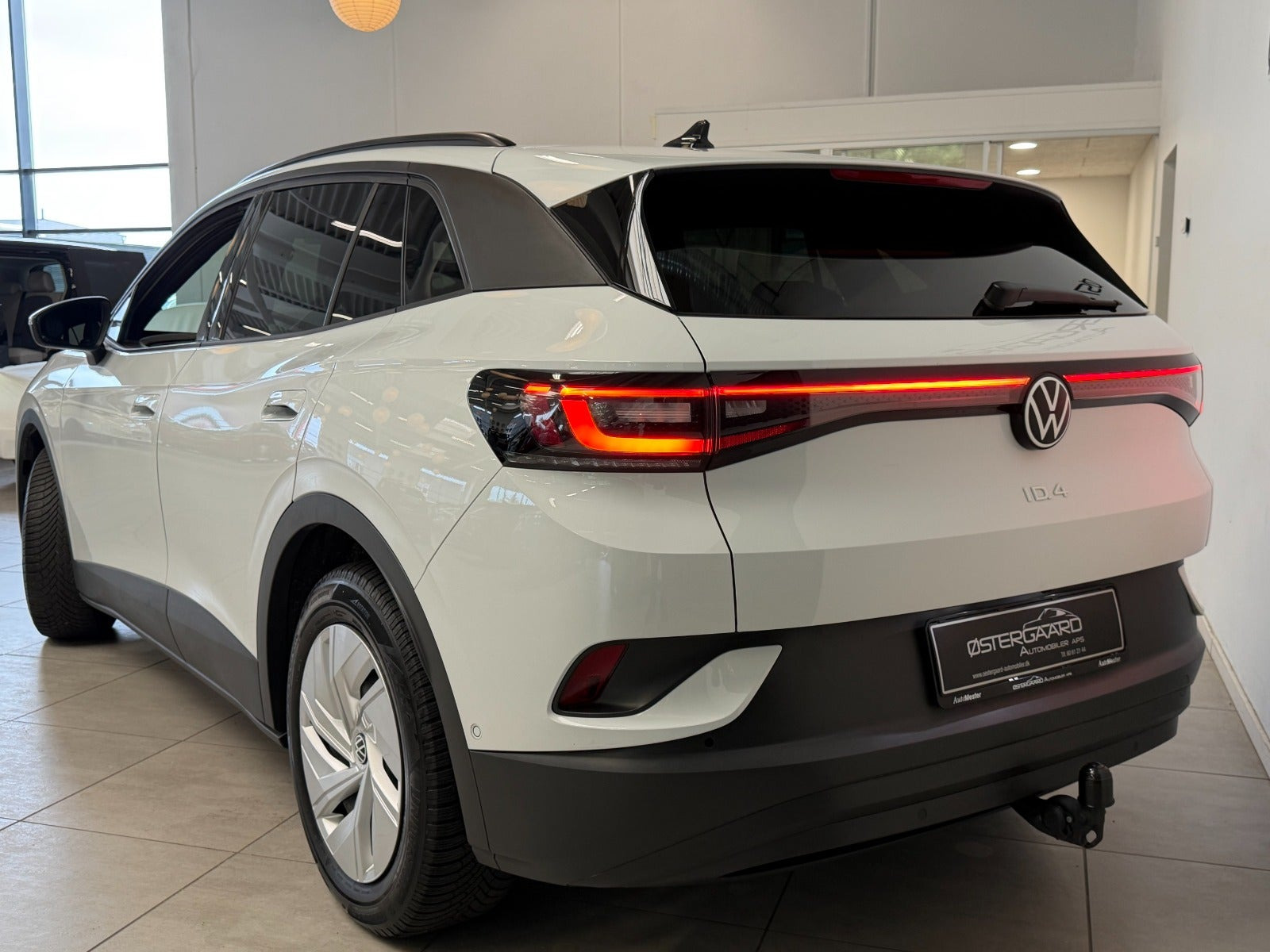 Hvid VW ID.4 fra 2025