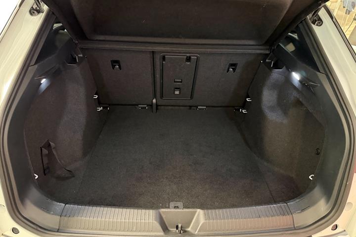 Hvid VW ID.4 fra 2025
