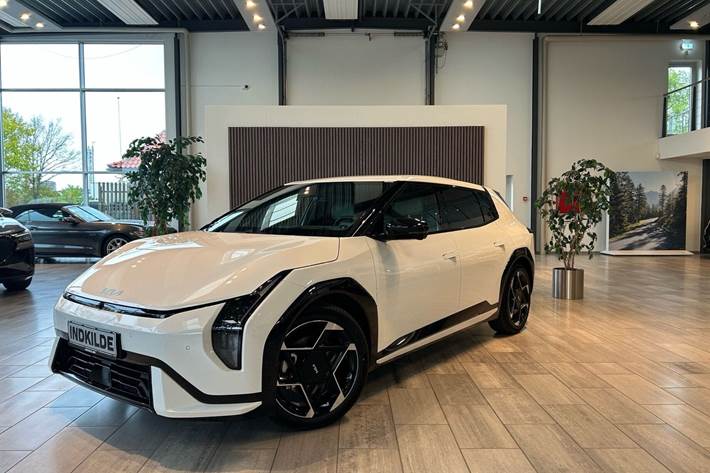 Hvid Kia EV4 fra 2026