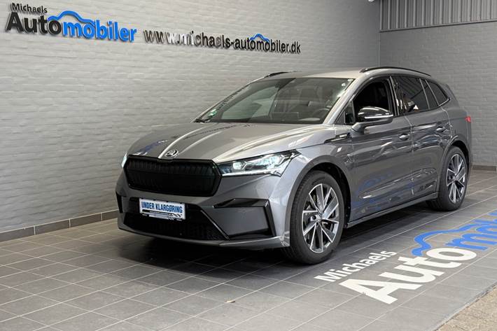Grå Skoda Enyaq fra 2025