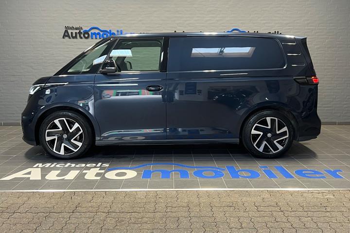 Blå VW ID.Buzz fra 2024
