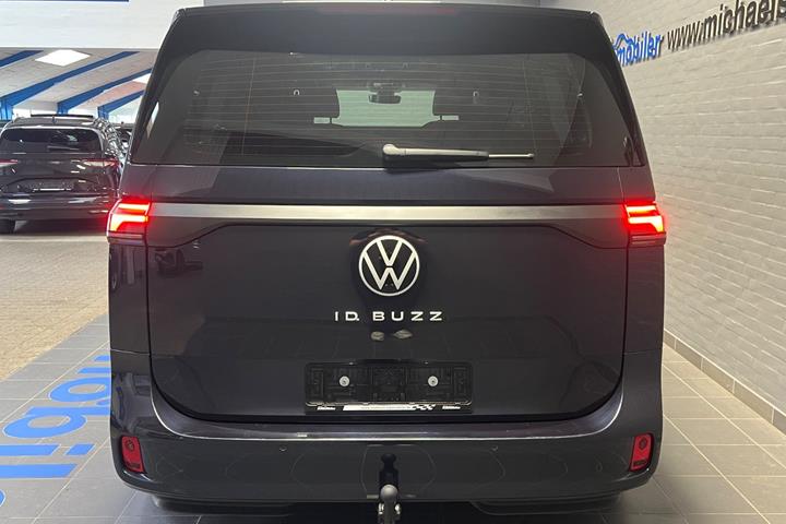Blå VW ID.Buzz fra 2024
