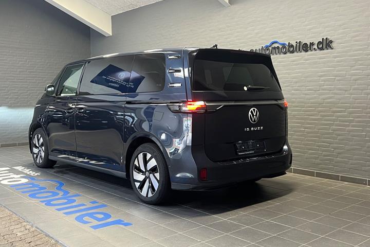 Blå VW ID.Buzz fra 2025