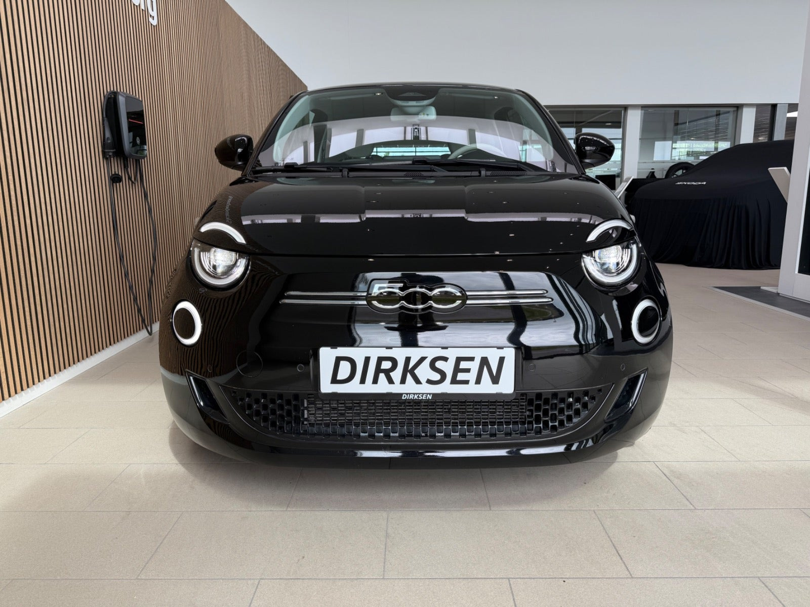 Sort Fiat 500e fra 2023