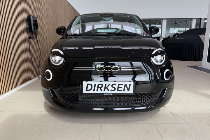 Sort Fiat 500e fra 2023