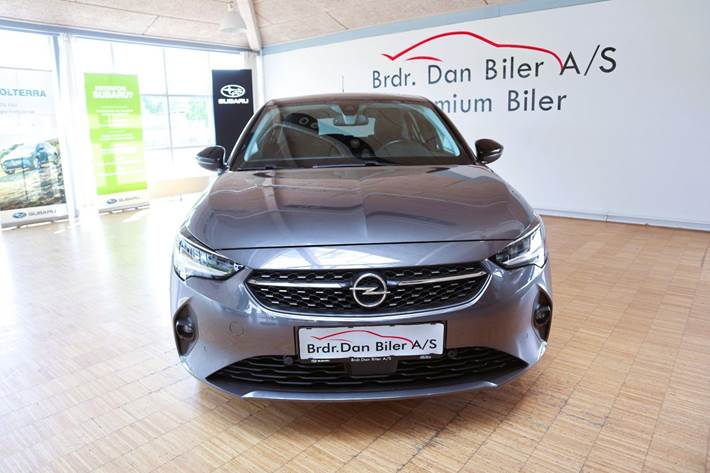 Grå Opel Corsa fra 2020