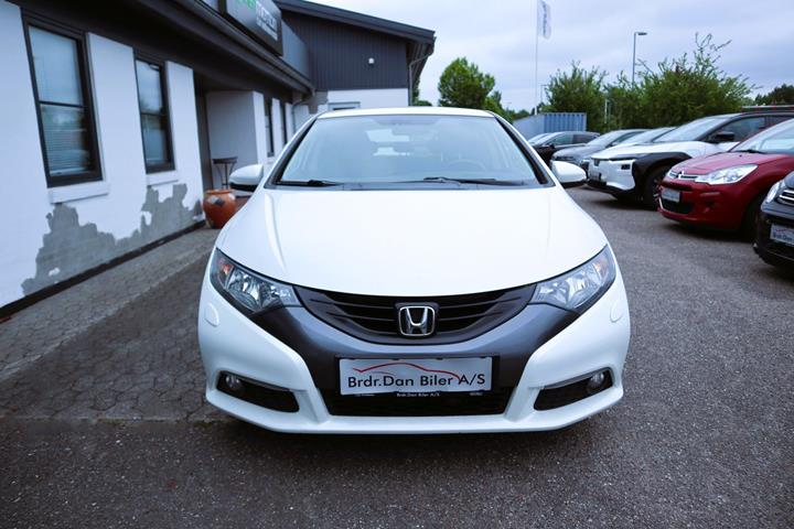 Hvid Honda Civic fra 2012