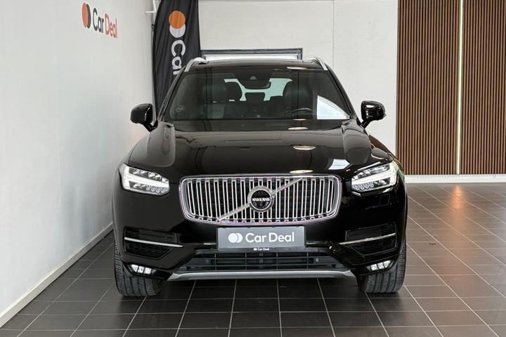 Sort Volvo XC90 fra 2017