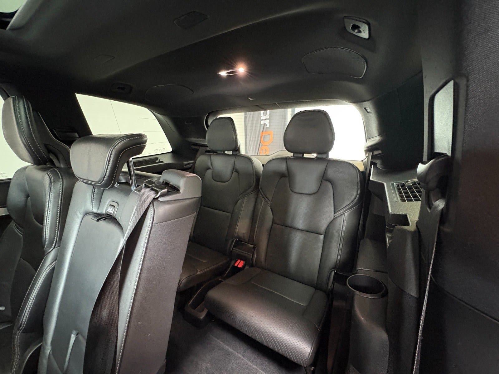 Sort Volvo XC90 fra 2017