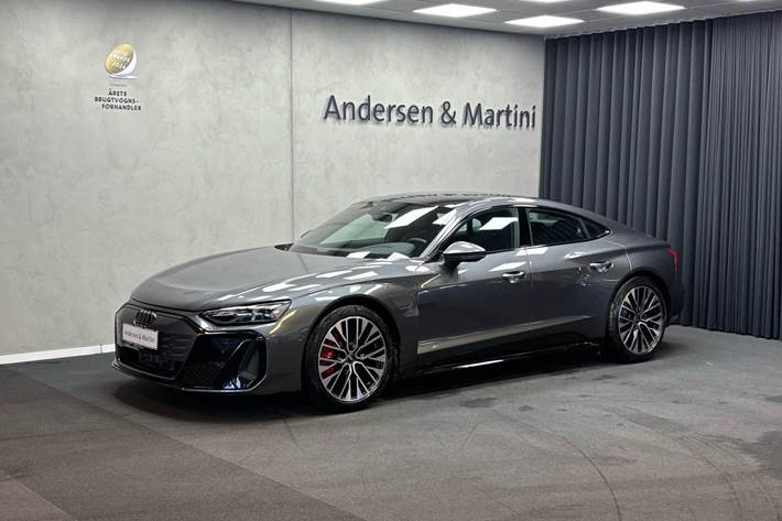 Grå Audi S E-tron GT fra 2025