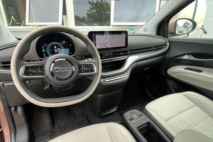 undefined Fiat 500e fra 2023