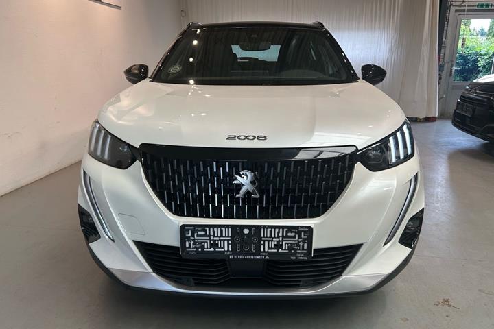 Hvid Peugeot 2008 fra 2022