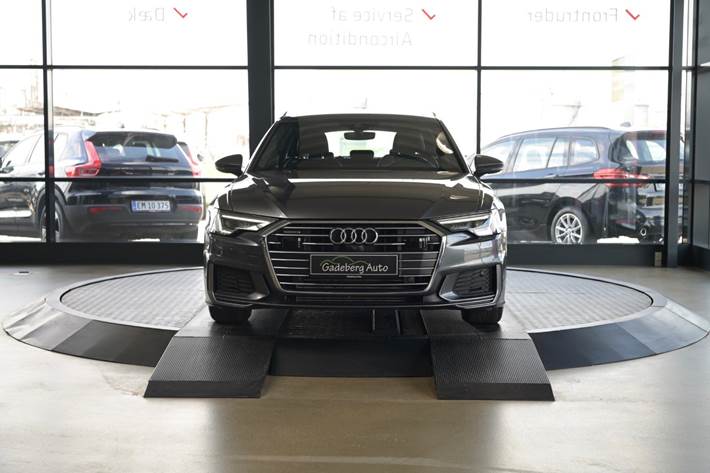 Grå Audi A6 fra 2021