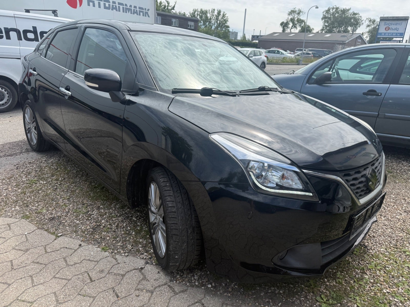 Sort Suzuki Baleno fra 2016