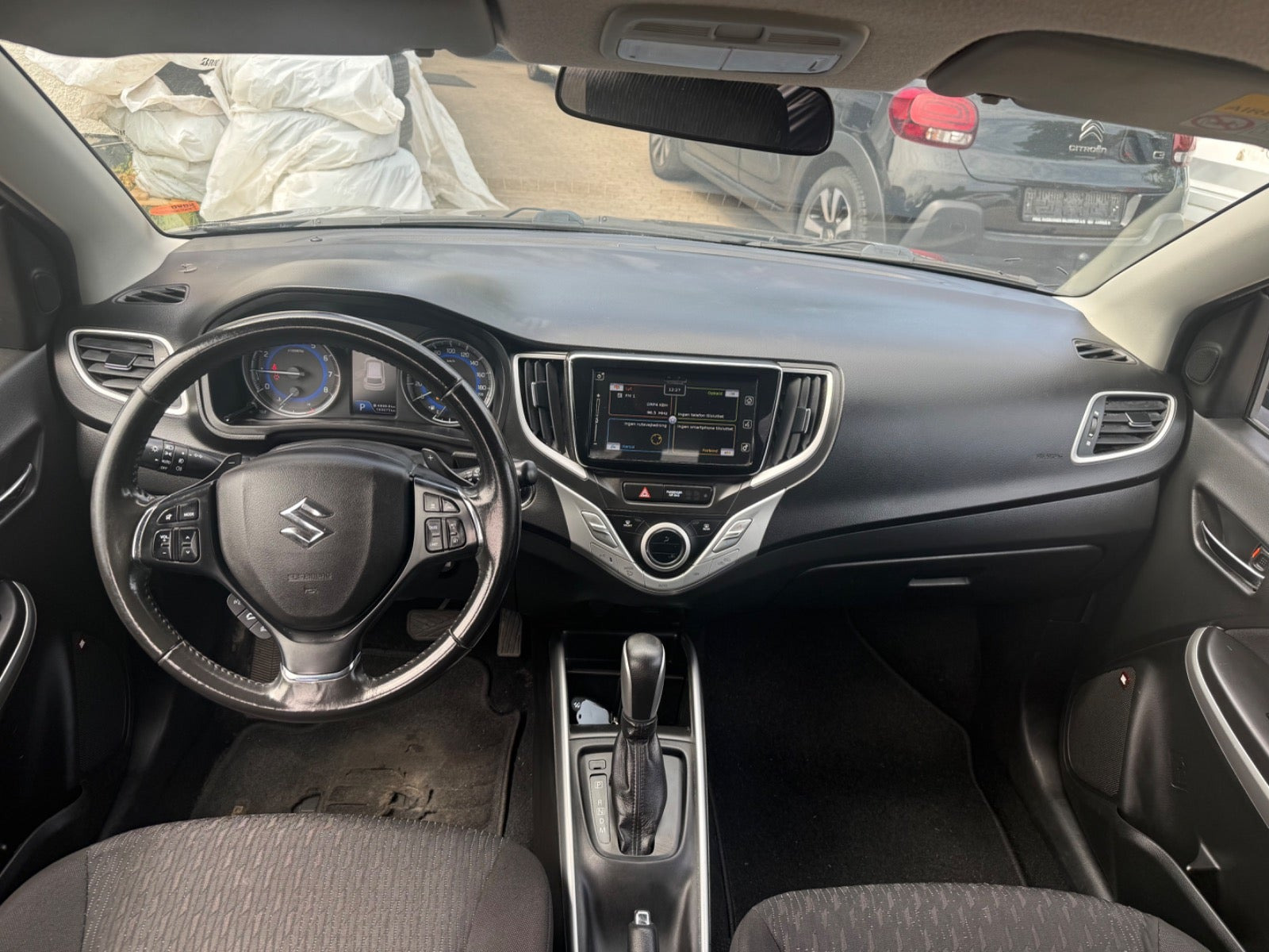 Sort Suzuki Baleno fra 2016