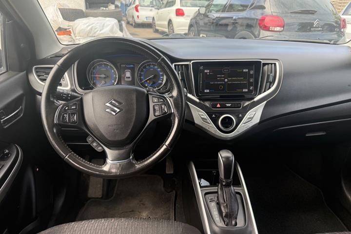 Sort Suzuki Baleno fra 2016