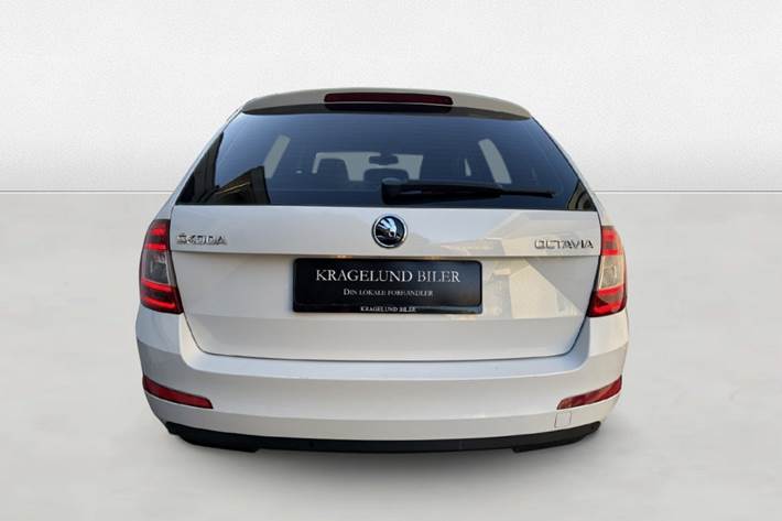 undefined Skoda Octavia fra 2016