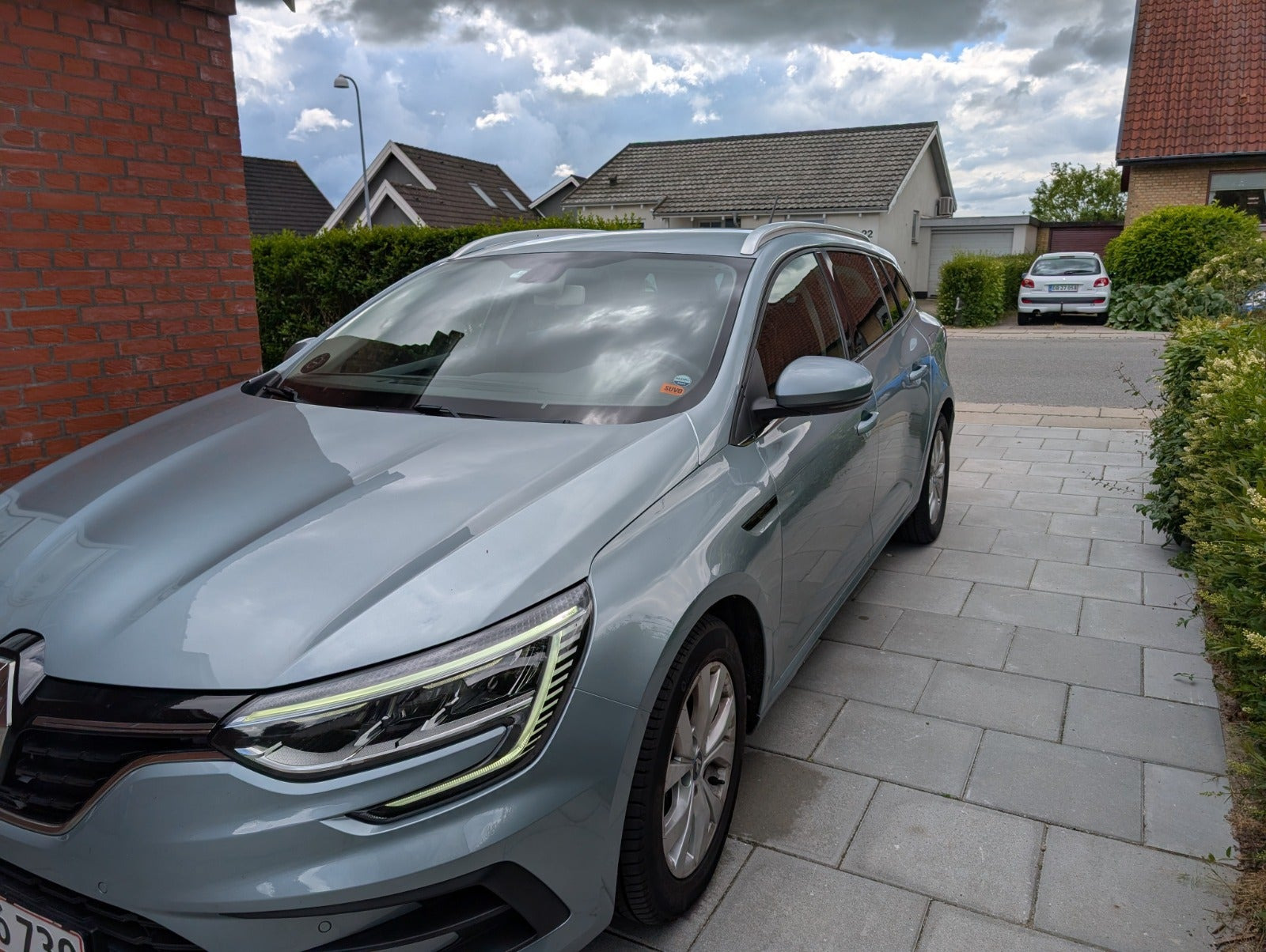 Sølv Renault Megane IV fra 2020