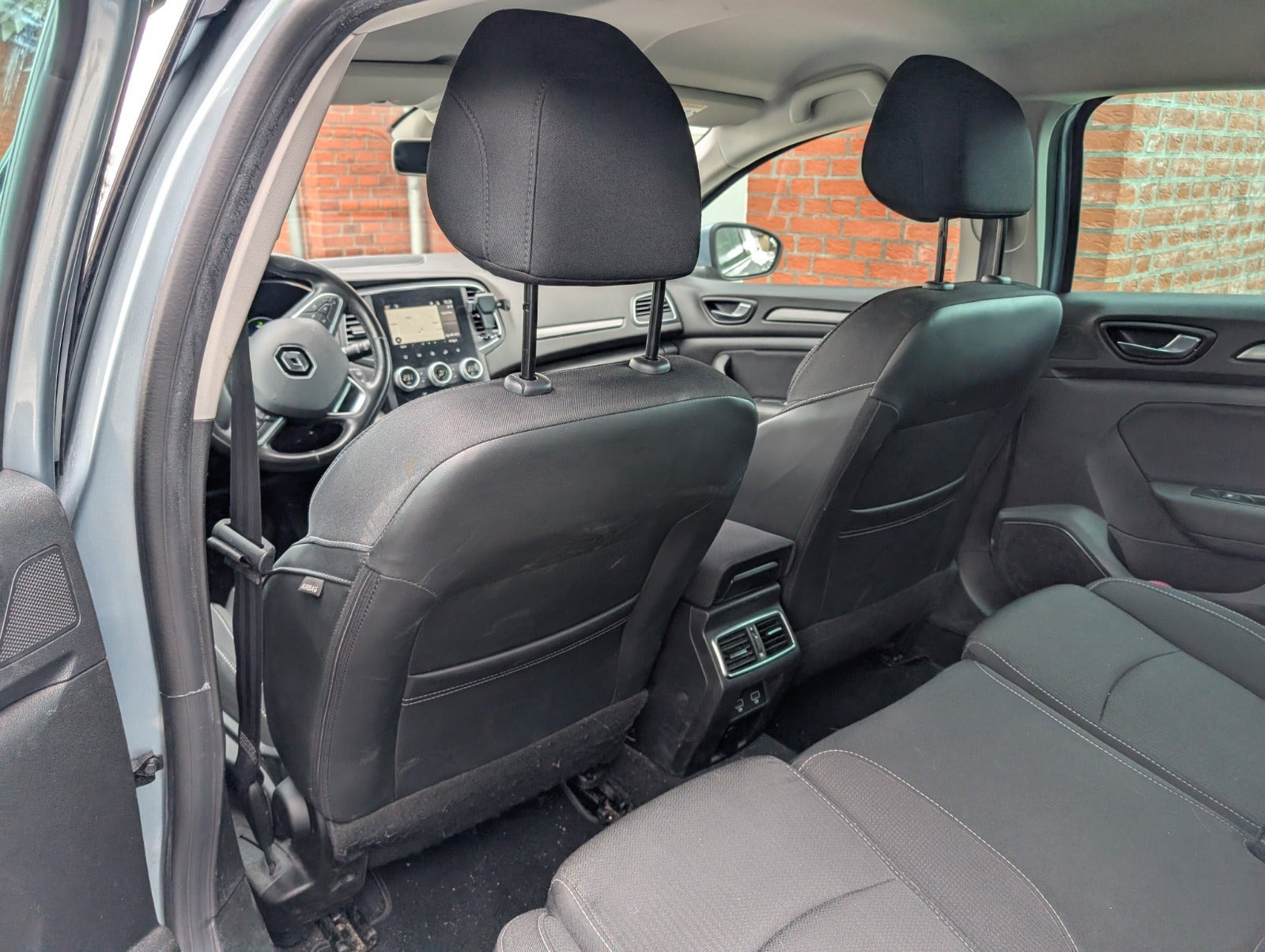 Sølv Renault Megane IV fra 2020