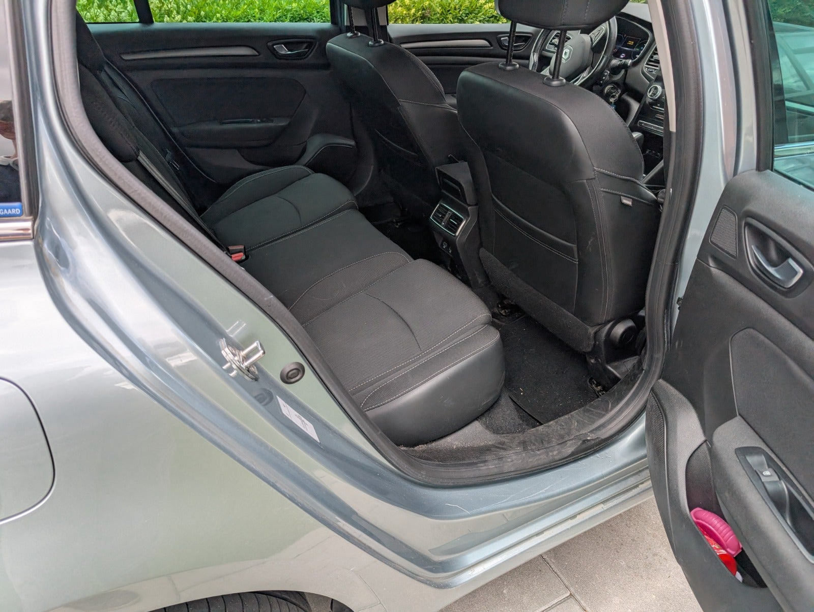 Sølv Renault Megane IV fra 2020