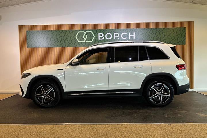 Hvid Mercedes EQB300 fra 2022