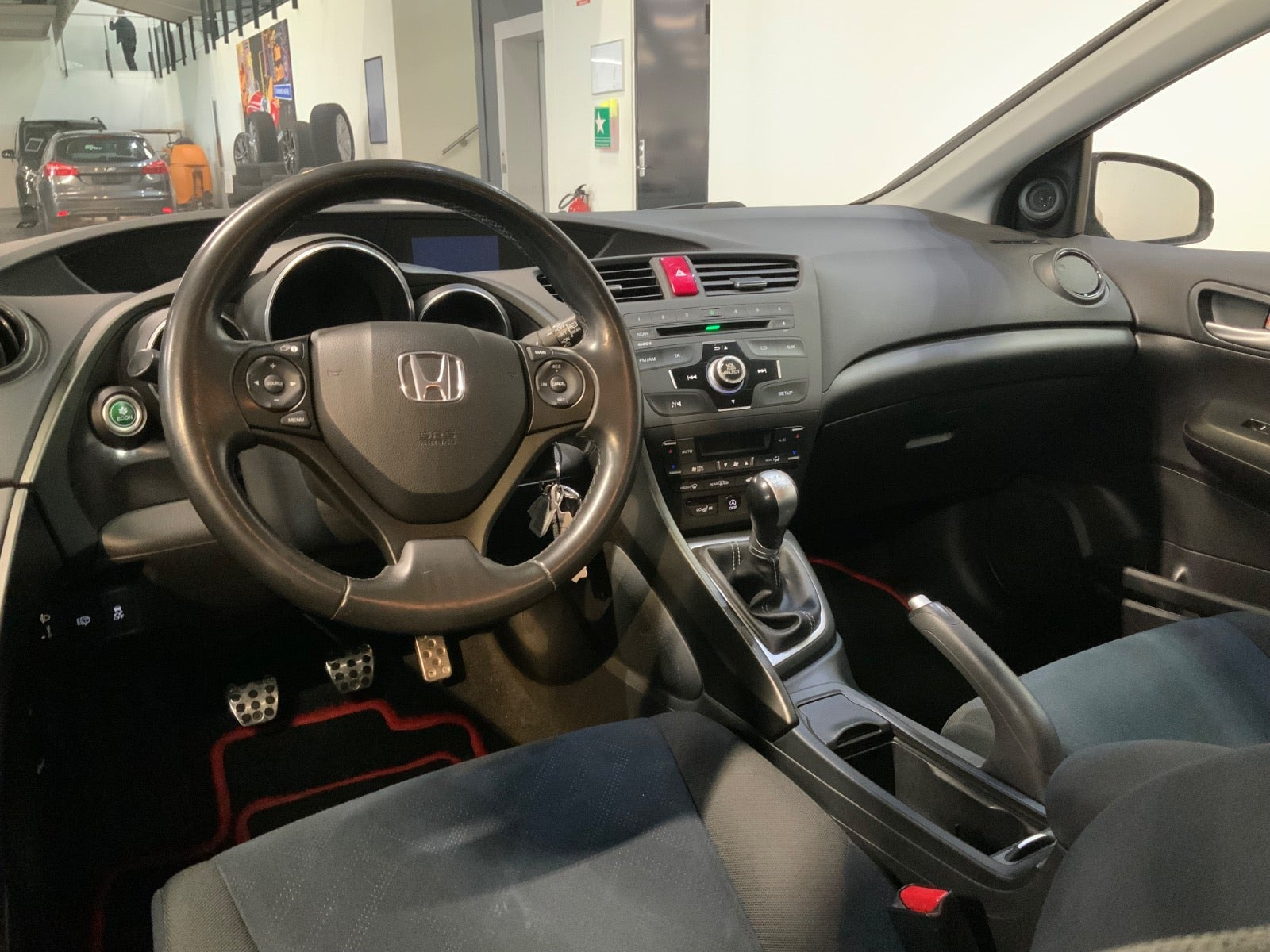 Rød Honda Civic fra 2012