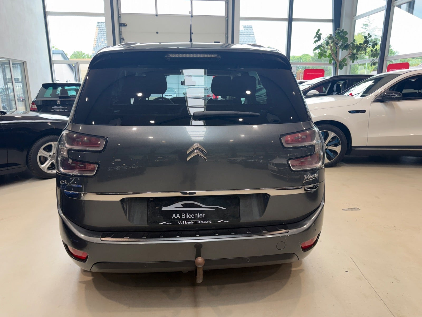 Grå Citroën Grand C4 Picasso fra 2016
