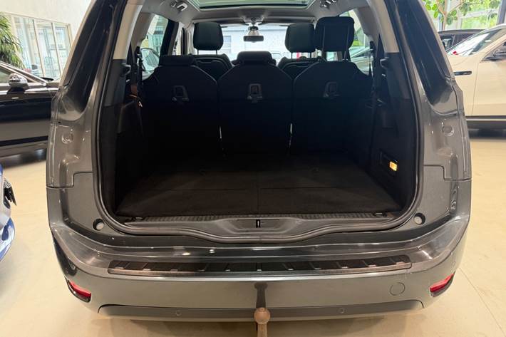 Grå Citroën Grand C4 Picasso fra 2016