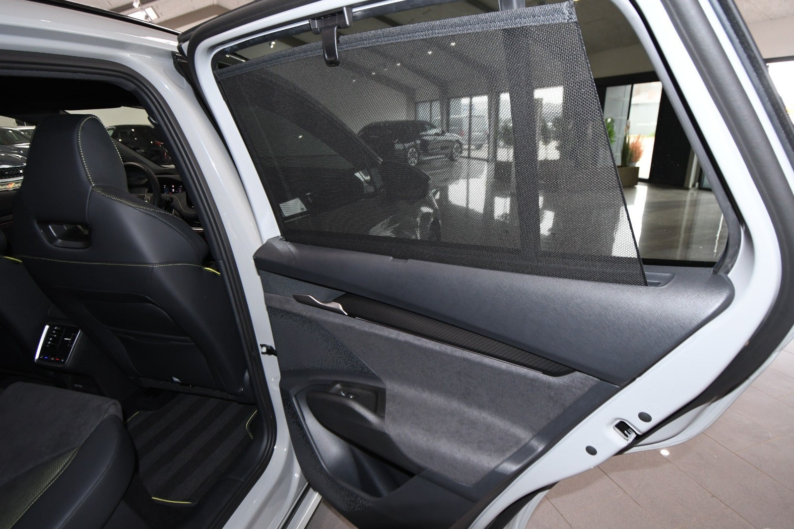 Grå Skoda Enyaq fra 2026