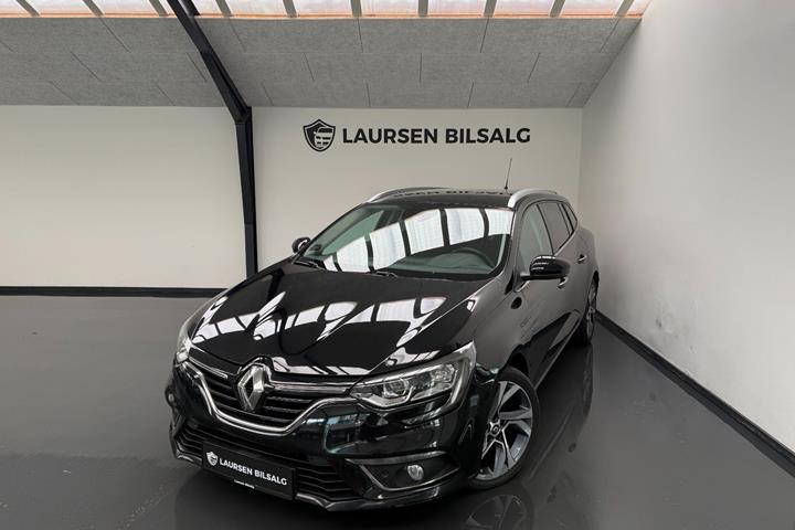 Sort Renault Megane IV fra 2016 set udefra