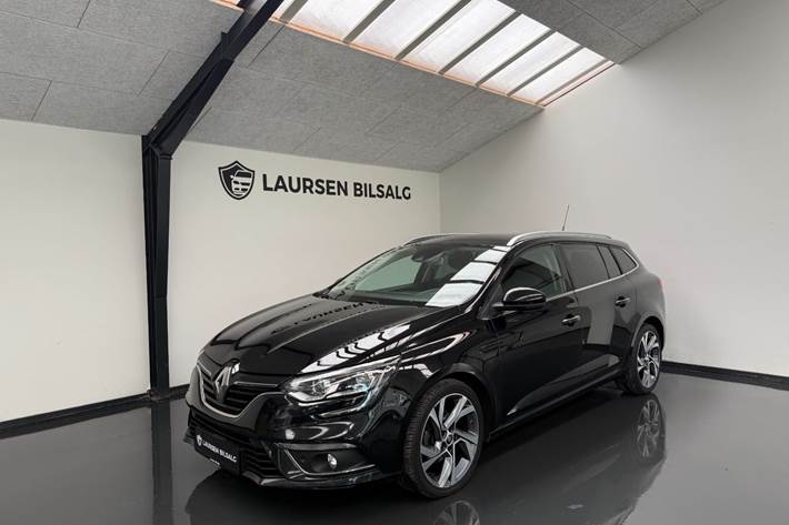 Sort Renault Megane IV fra 2016