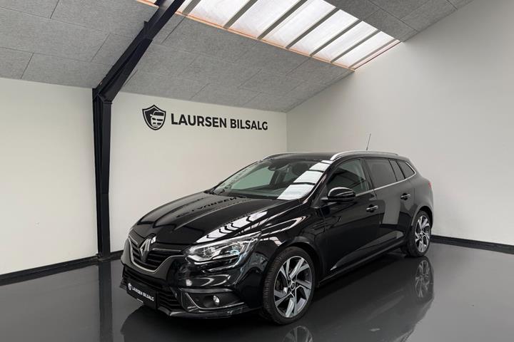 Sort Renault Megane IV fra 2016