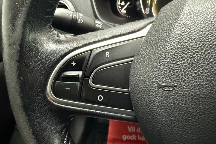 Sort Renault Megane IV fra 2016