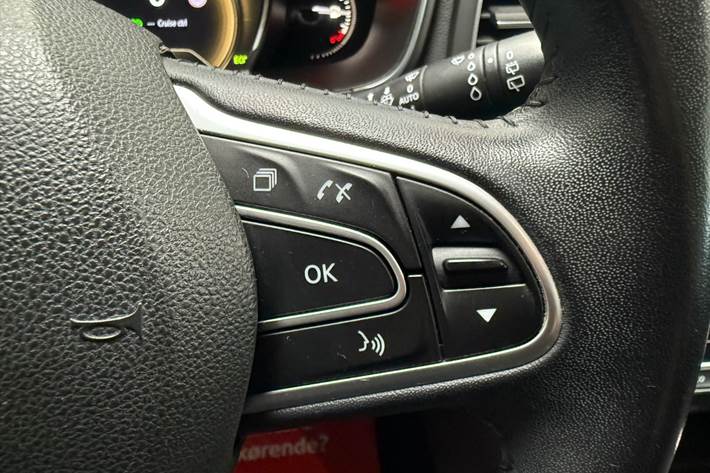Sort Renault Megane IV fra 2016