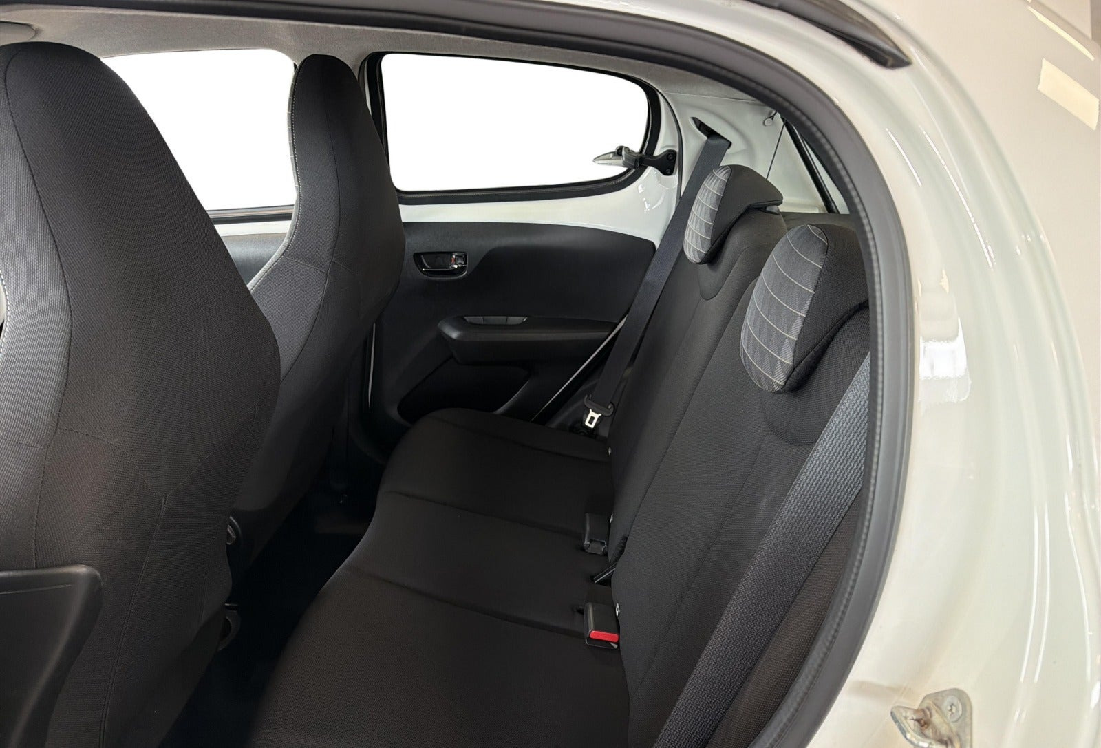 Hvid Peugeot 108 fra 2021
