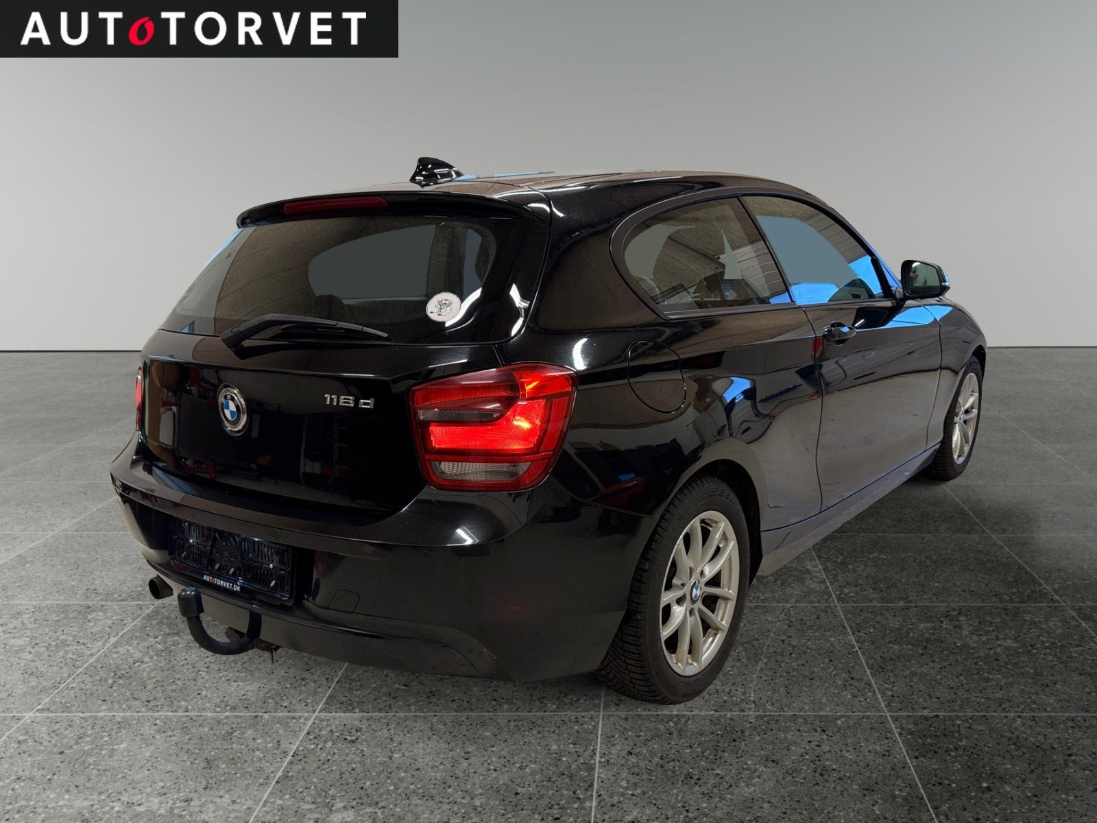Sort BMW 116d fra 2014