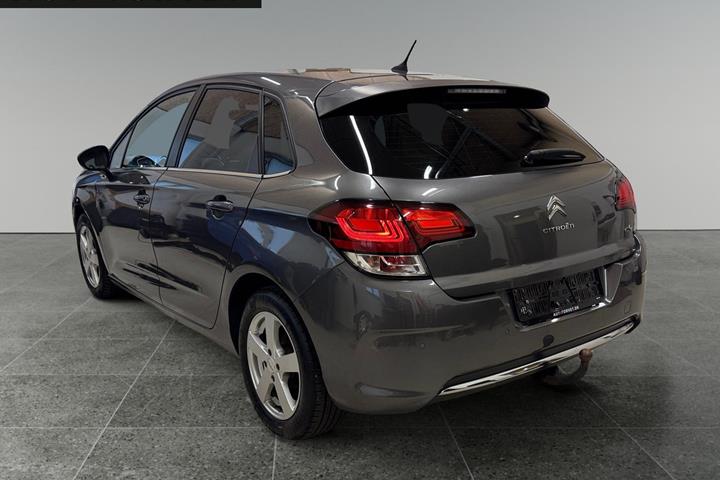 Grå Citroën C4 fra 2018