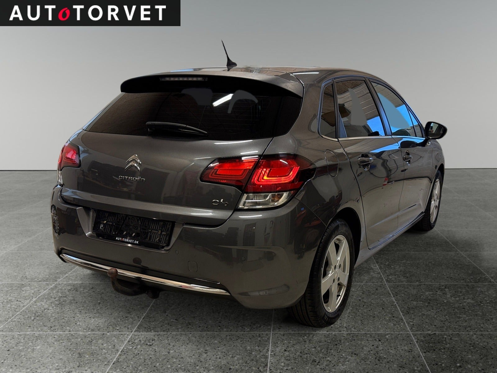 Grå Citroën C4 fra 2018