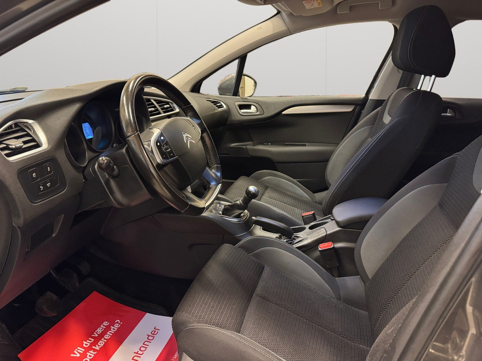 Grå Citroën C4 fra 2018