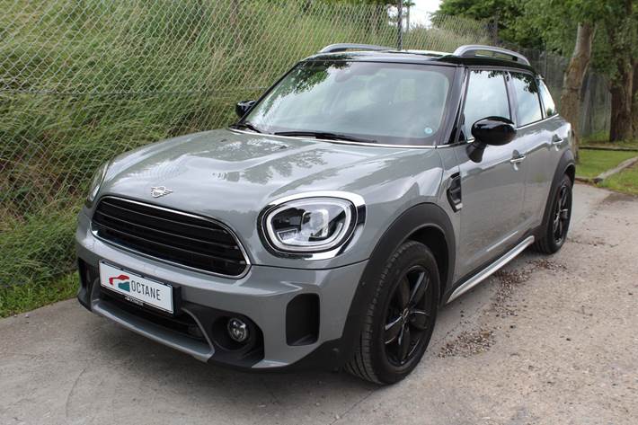Grå Mini Countryman Cooper fra 2021