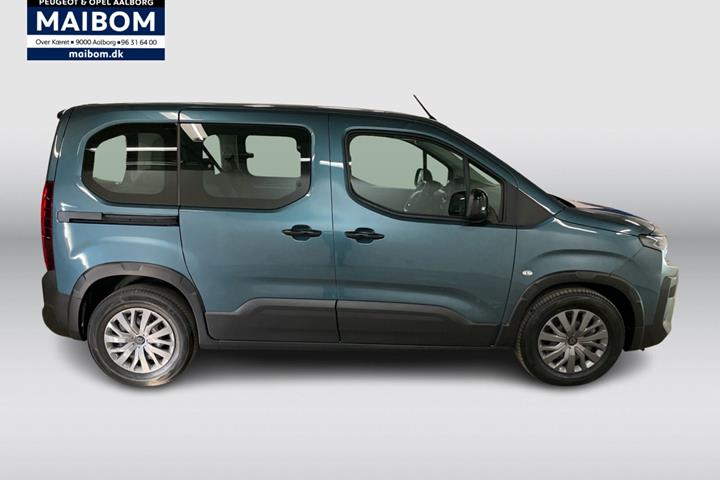 Blå Peugeot e-Rifter fra 2025
